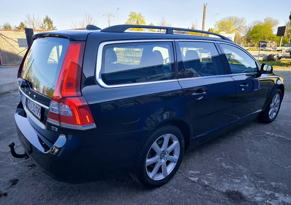 Volvo V70 cena 46900 przebieg: 232000, rok produkcji 2016 z Kutno małe 137